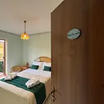 Aspra Mare House Tatil Evi *