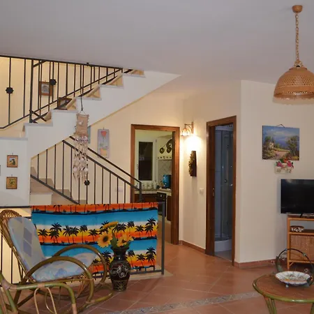 Holiday home Aspra Mare House